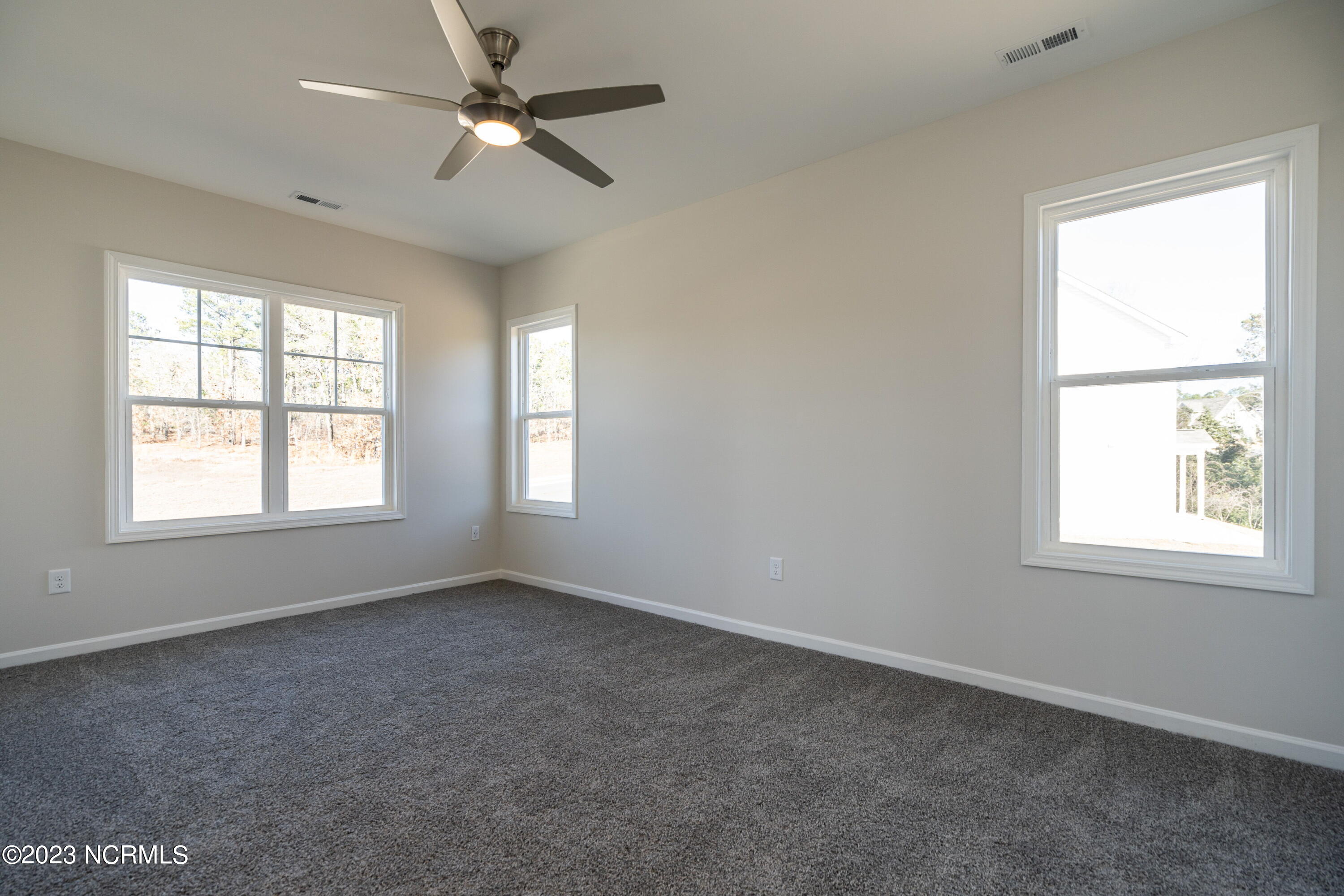 8807 Colbert Pl Drive Leland, NC 28451 - Photo 25 of 32 029-original-owners-suite