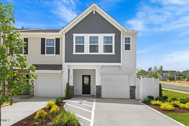 $316,640 | 931 Kensley Grv Lane, Unit 37, Fuquay-Varina, NC 27526
