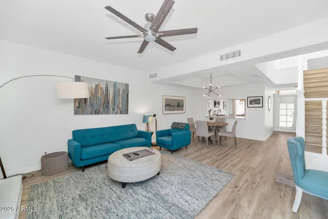 $4,495 | 3037 East Rose Lane, Phoenix, AZ 85016