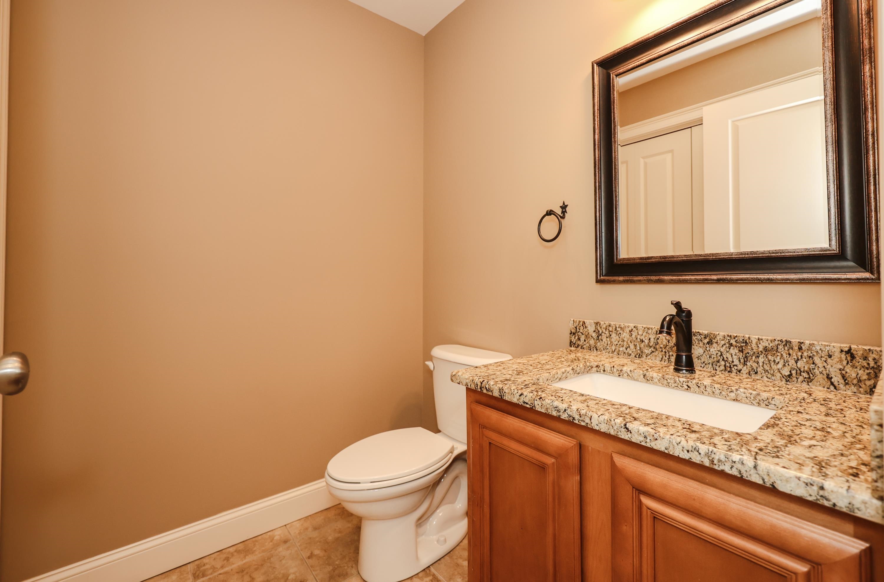 194 Crowley Road Candia, NH 03034 - Photo 6 of 40