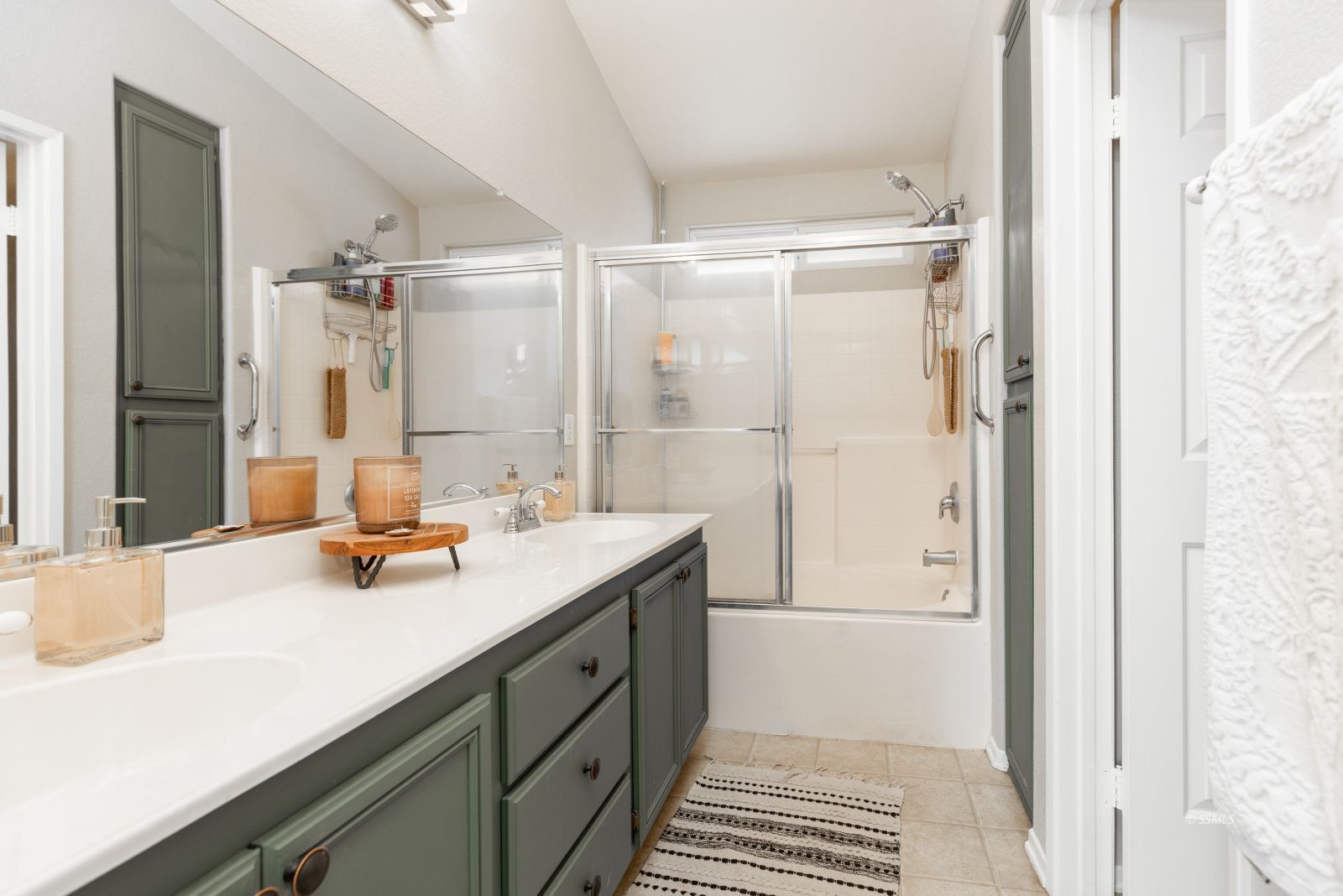 1121 Rebecca Avenue Ridgecrest, CA 93555 - Photo 20 of 35 Gallery Image 20