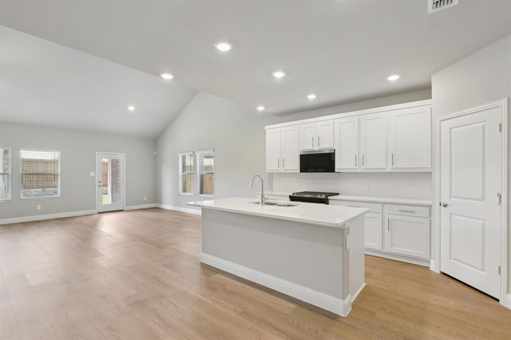 1859 Gallop Road Seagoville, TX 75159 - Photo 3 of 30 Photo is not of the actual home, but is an inspirational photo of builder’s model home and may depict options, furnishings, and/or decorator features that are not included.