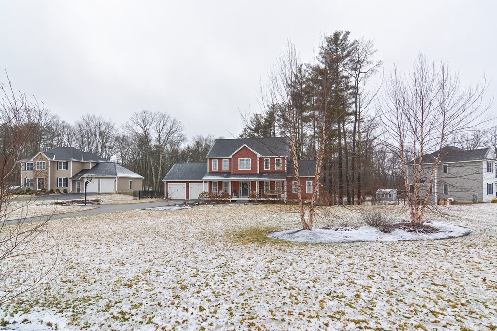 14 Hyde Road Charlton, MA 01507 - Photo 3 of 42 Gallery Image 3