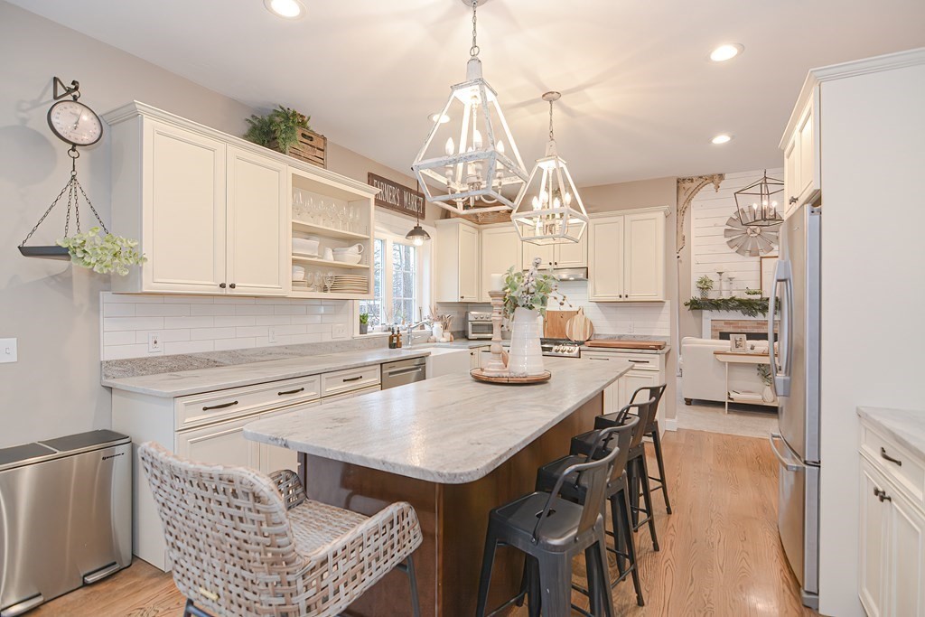 14 Hyde Road Charlton, MA 01507 - Photo 10 of 42 Gallery Image 10