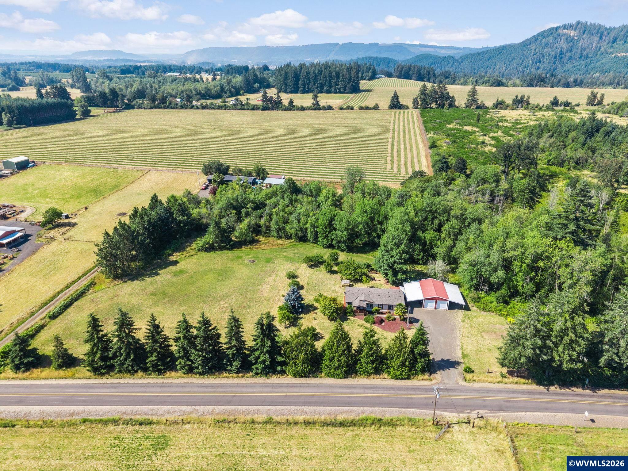 34280 East Lacomb Road Lebanon, OR 97355 - Photo 33 of 33