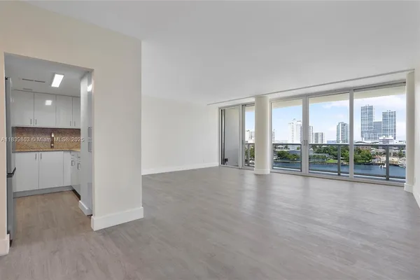 $329,000 | 900 Bay Drive, Miami Beach, FL 33141
