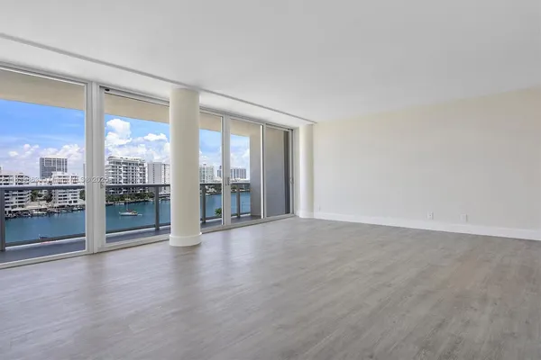 $329,000 | 900 Bay Drive, Miami Beach, FL 33141