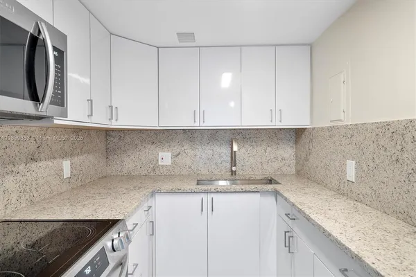 $329,000 | 900 Bay Drive, Miami Beach, FL 33141