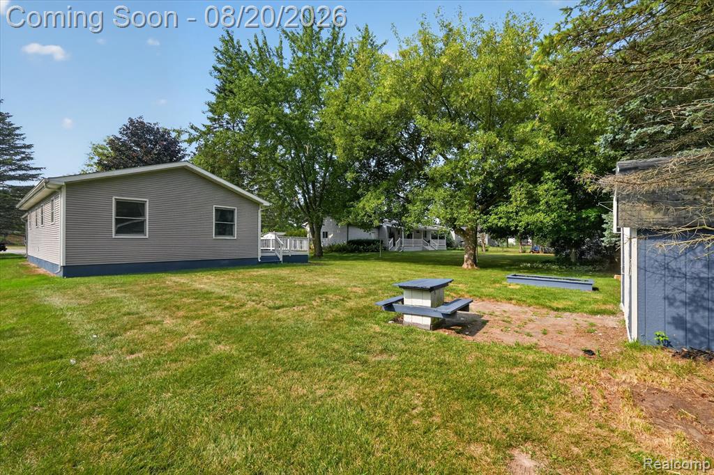 5219 East Carpenter Road Flint, MI 48506 - Photo 31 of 36 Gallery Image 31