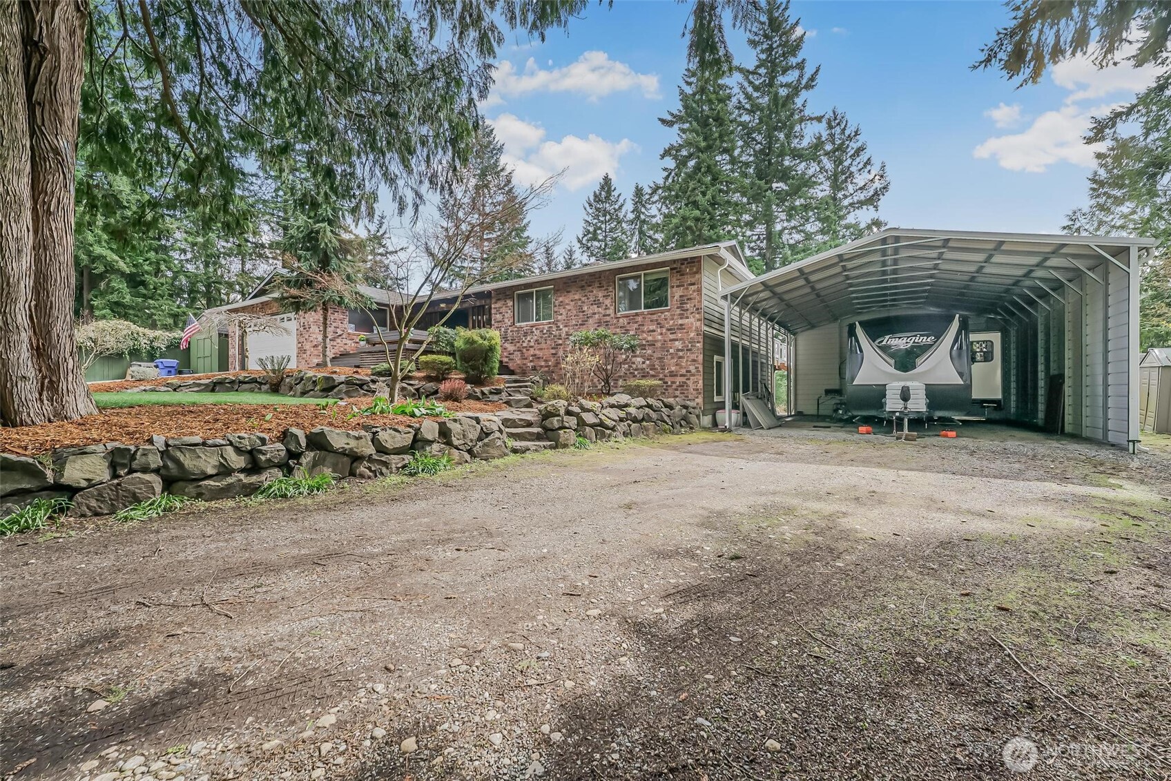 16933 Southeast 149th Street Renton, WA 98059 - Photo 3 of 40 Gallery Image 3