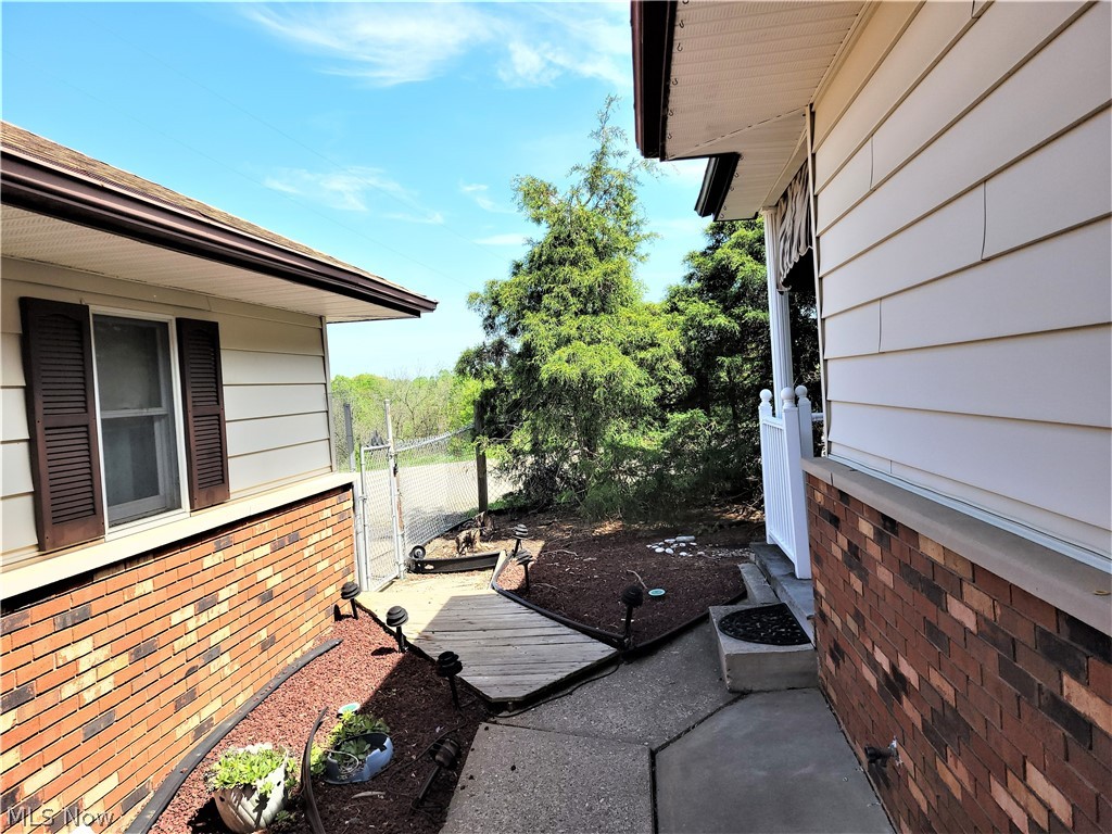 43719 Fulda Road Caldwell, OH 43724 - Photo 5 of 27 Gallery Image 5