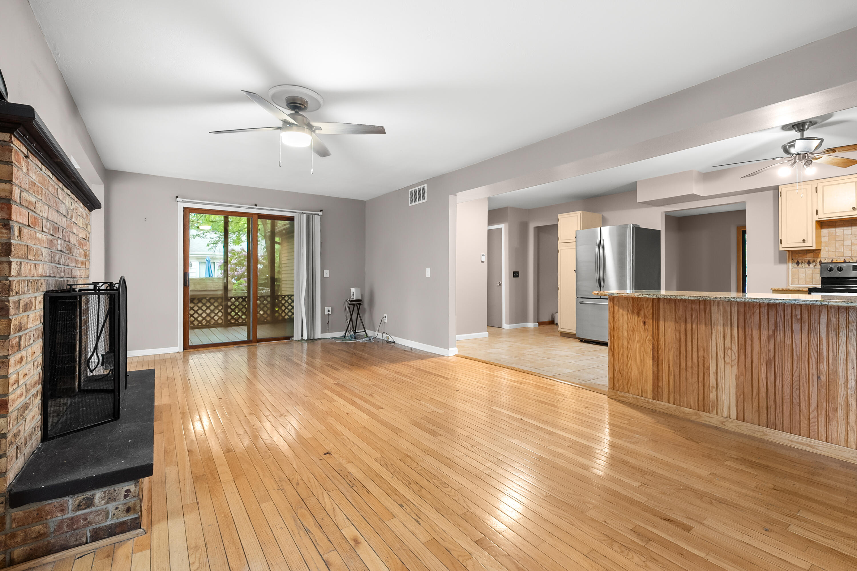823 Newgate Road Kalamazoo, MI 49006 - Photo 14 of 30 Newgate Rd 823 Kalamazoo 49006-12