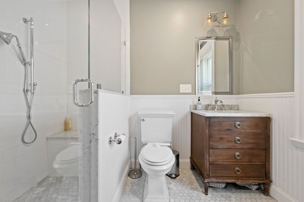 6 Parkway Road, Unit 1 Brookline, MA 02445 - Photo 11 of 15 Gallery Image 11