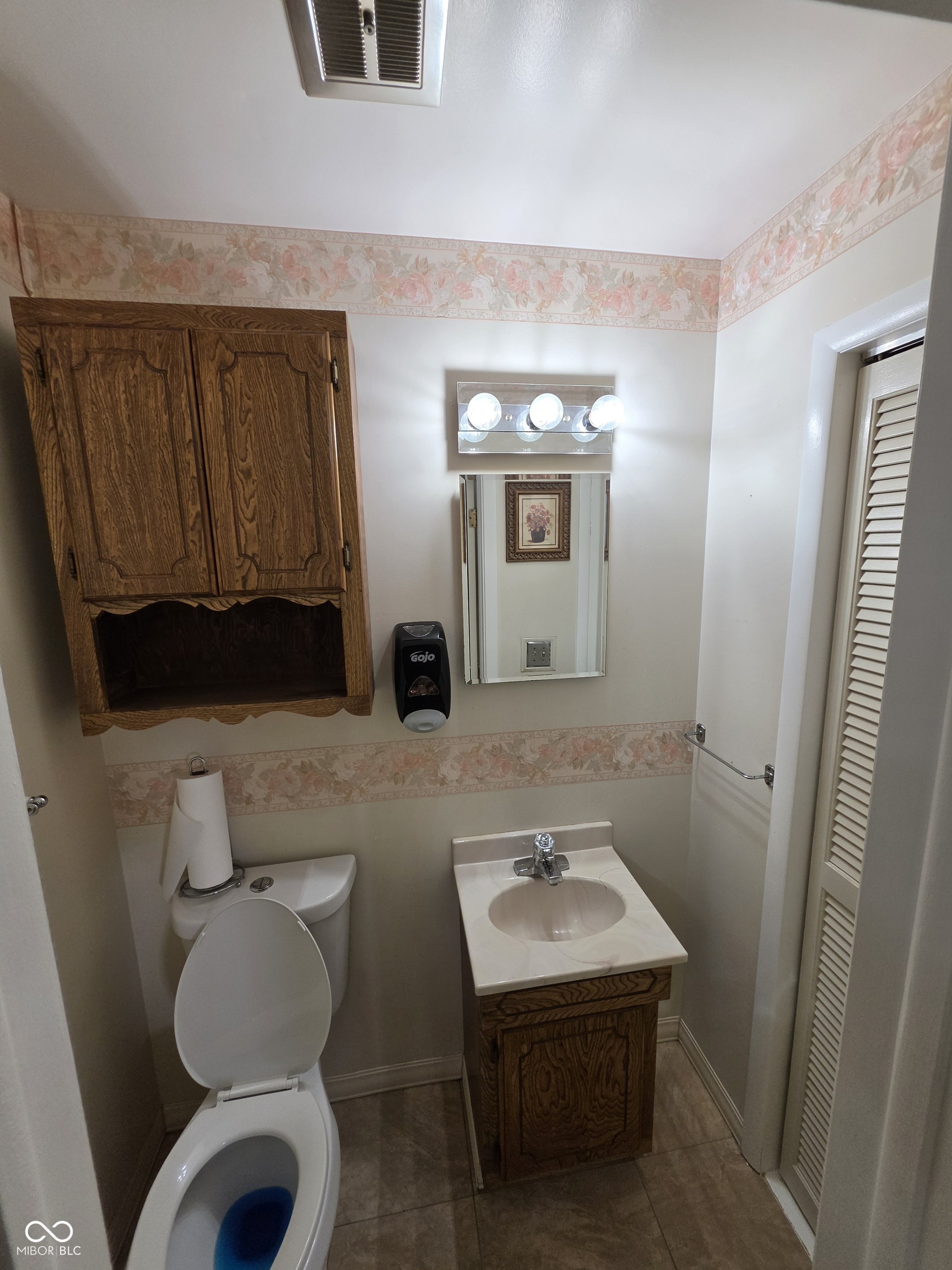 6362 Breamore Road Indianapolis, IN 46220 - Photo 11 of 32