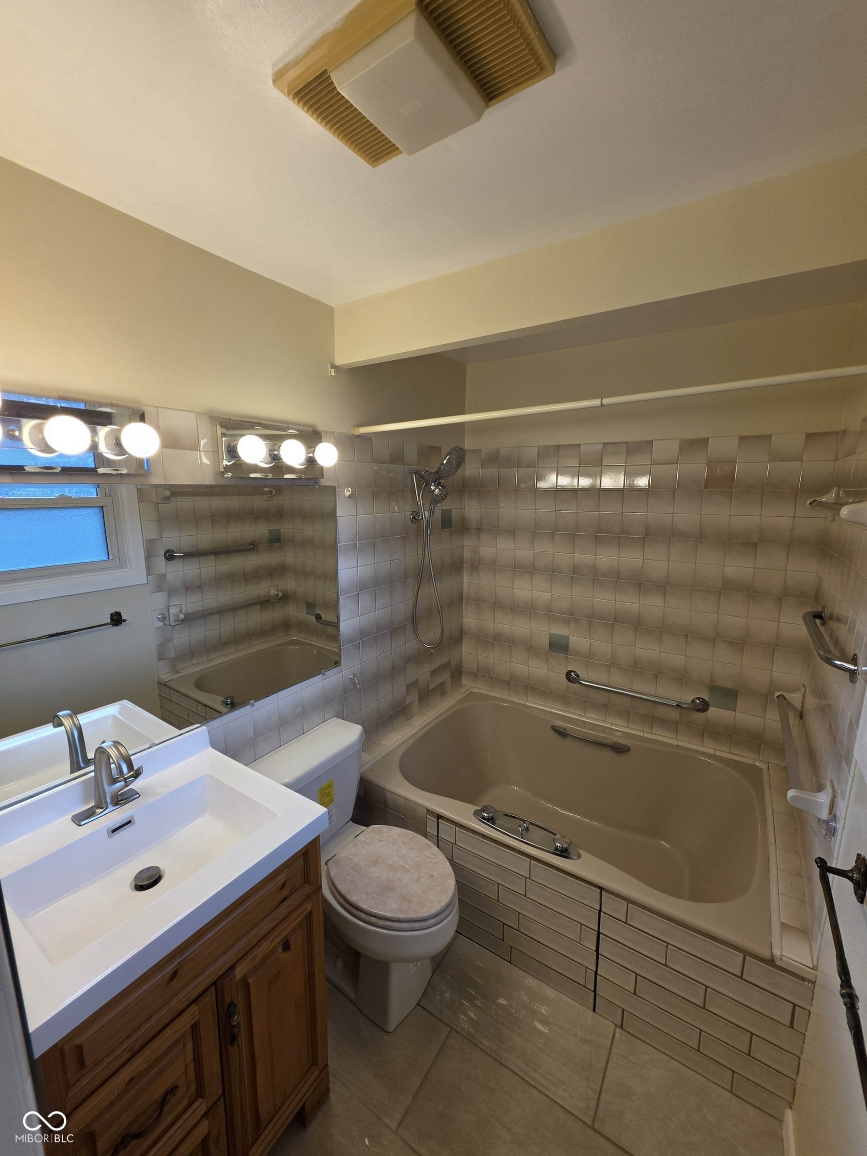 6362 Breamore Road Indianapolis, IN 46220 - Photo 23 of 32