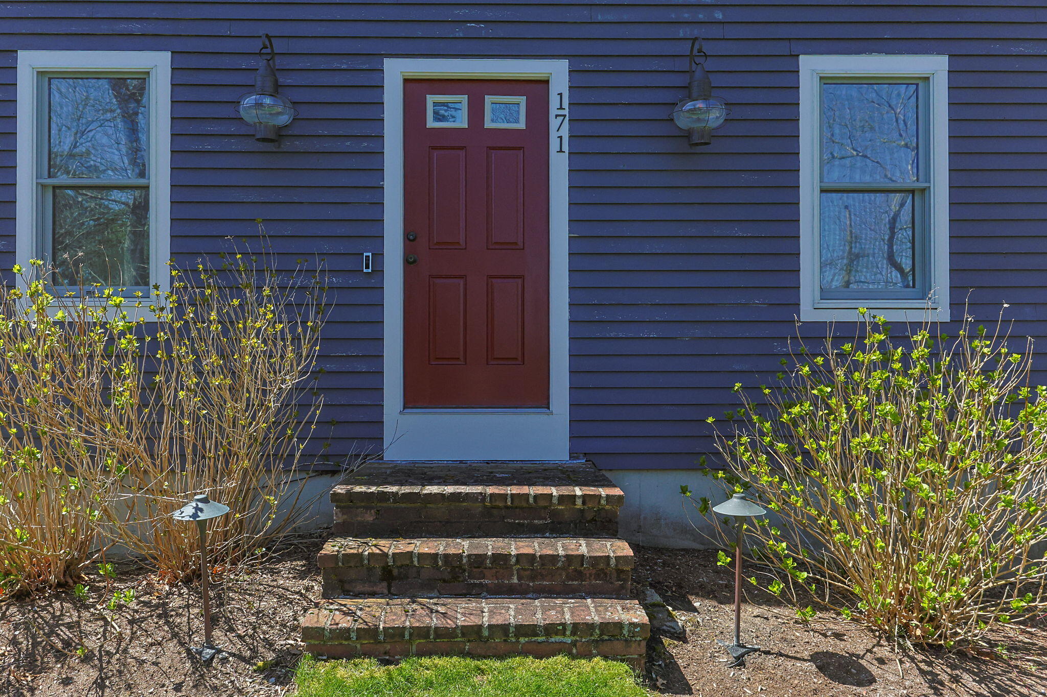 171 Weir Road Yarmouth Port, MA 02675 - Photo 6 of 50 7-web-or-mls-171-weir-rd