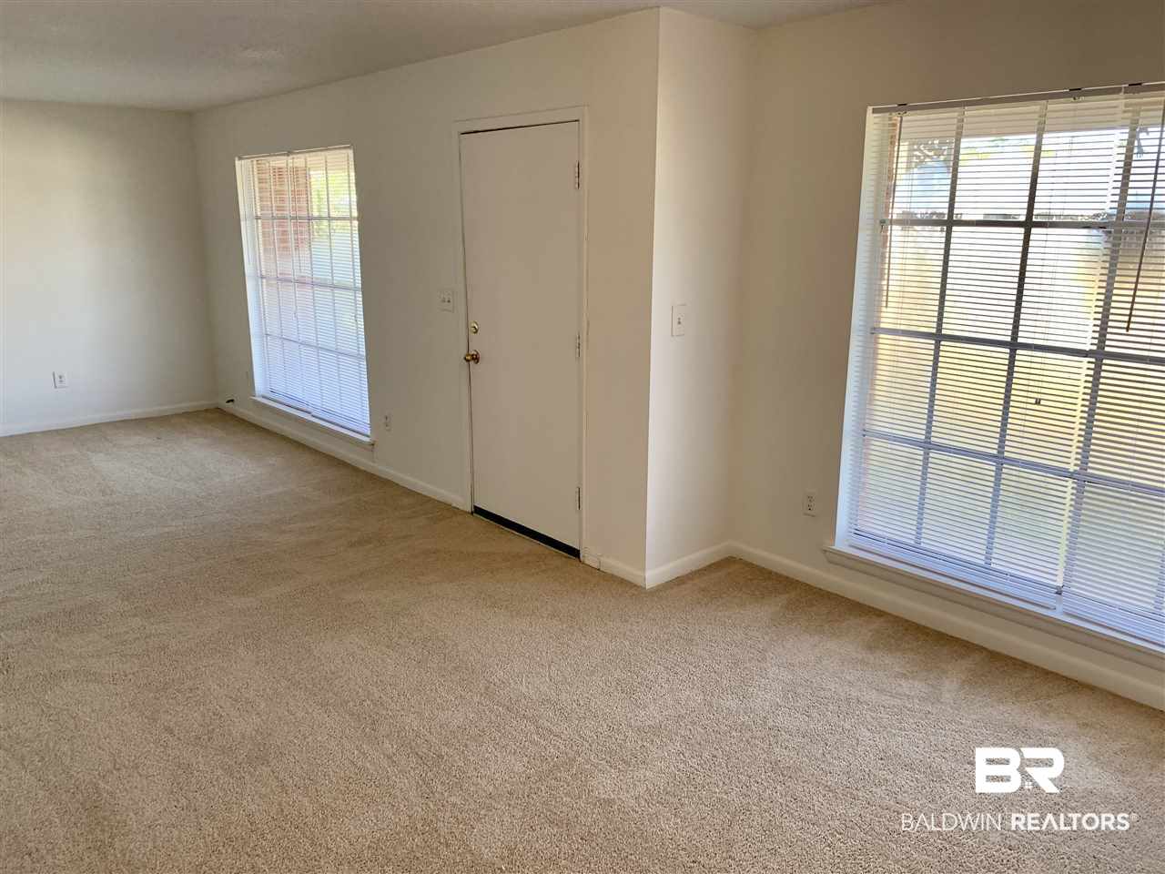911 South Juniper Street Foley, AL 36535 - Photo 13 of 30