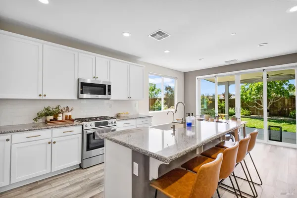 $824,900 | 600 Blake Road, Vacaville, CA 95687