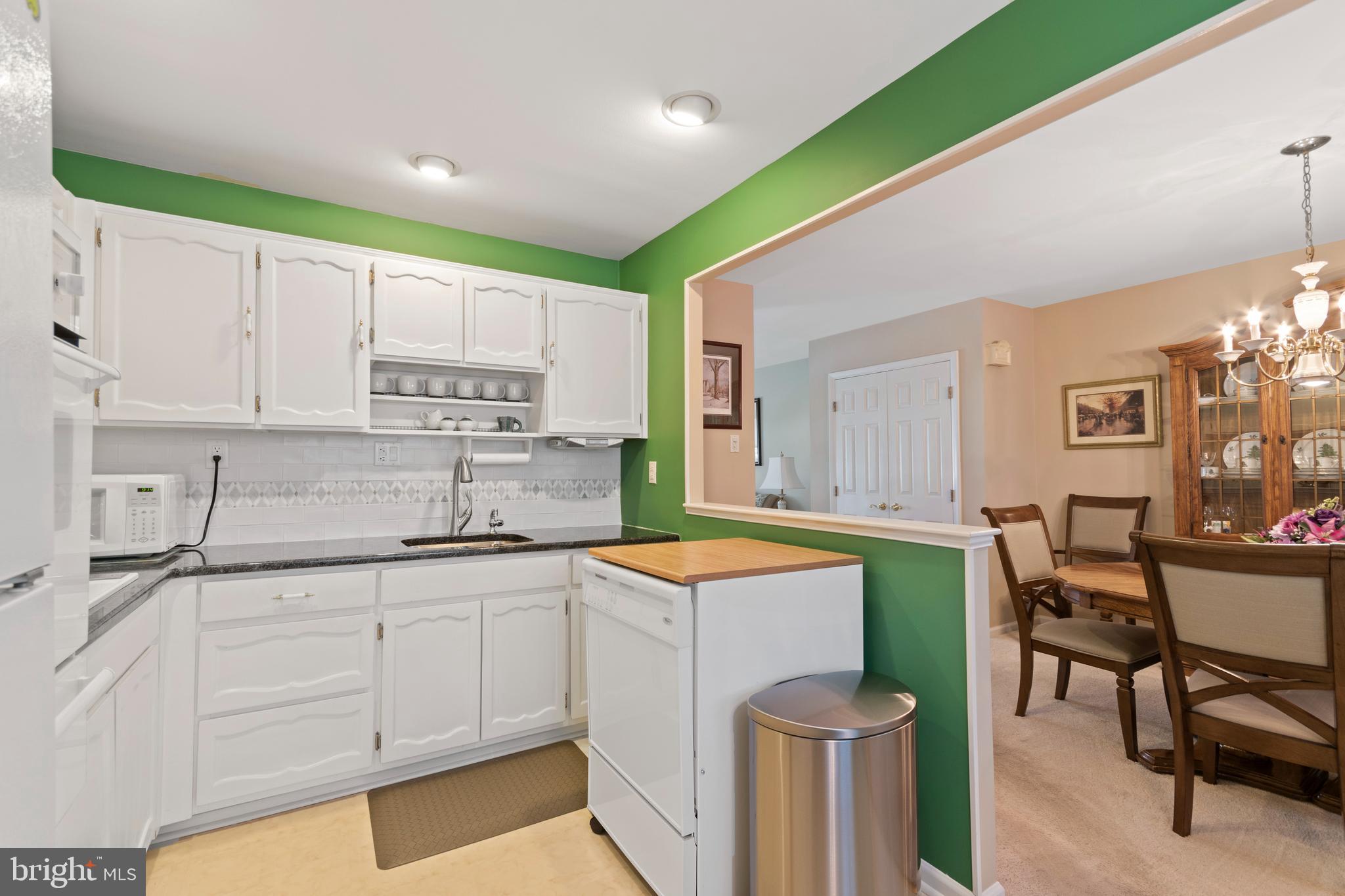 12429 Sweet Briar Road Philadelphia, PA 19154 - Photo 12 of 25
