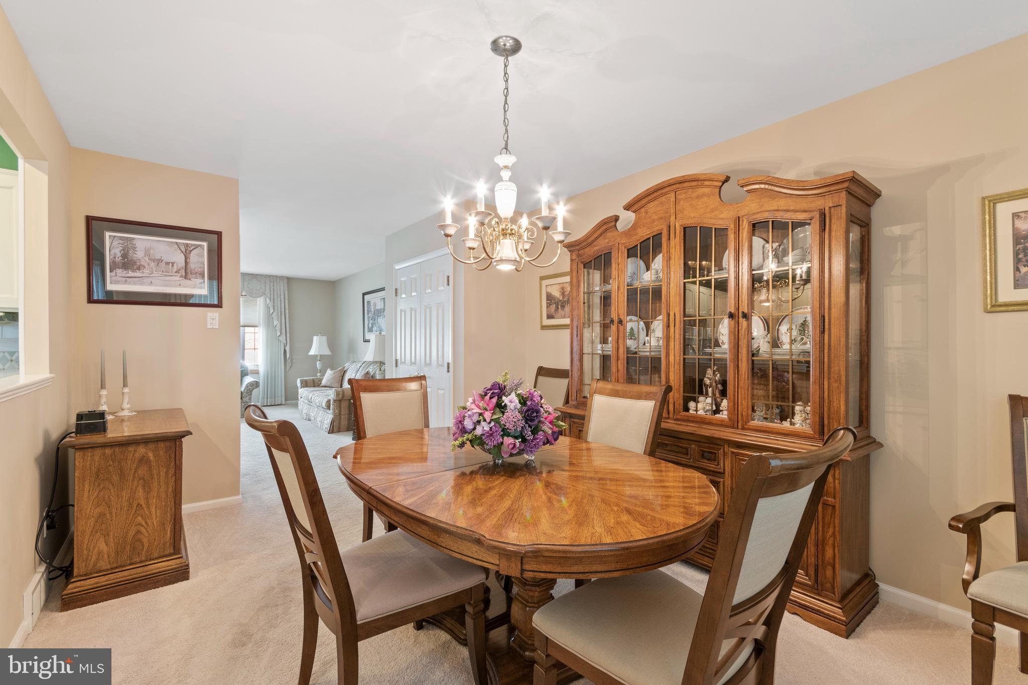 12429 Sweet Briar Road Philadelphia, PA 19154 - Photo 9 of 25