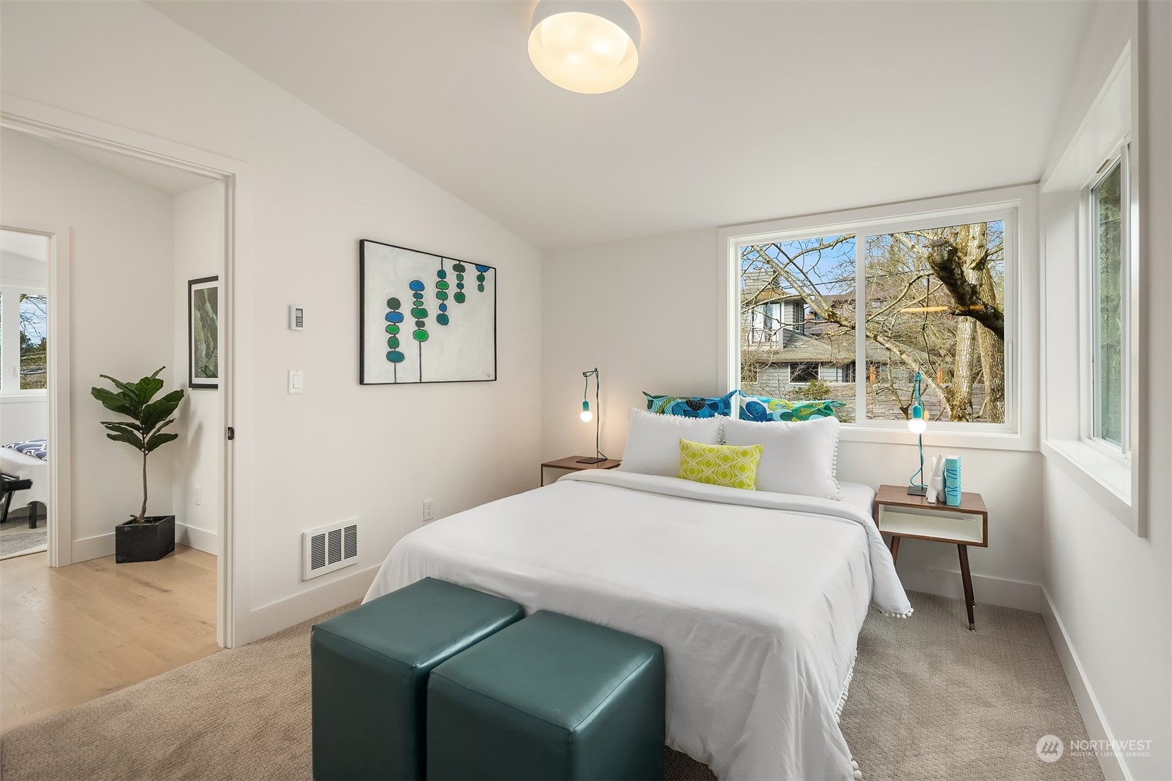 1701 North 36th Street Seattle, WA 98103 - Photo 16 of 22