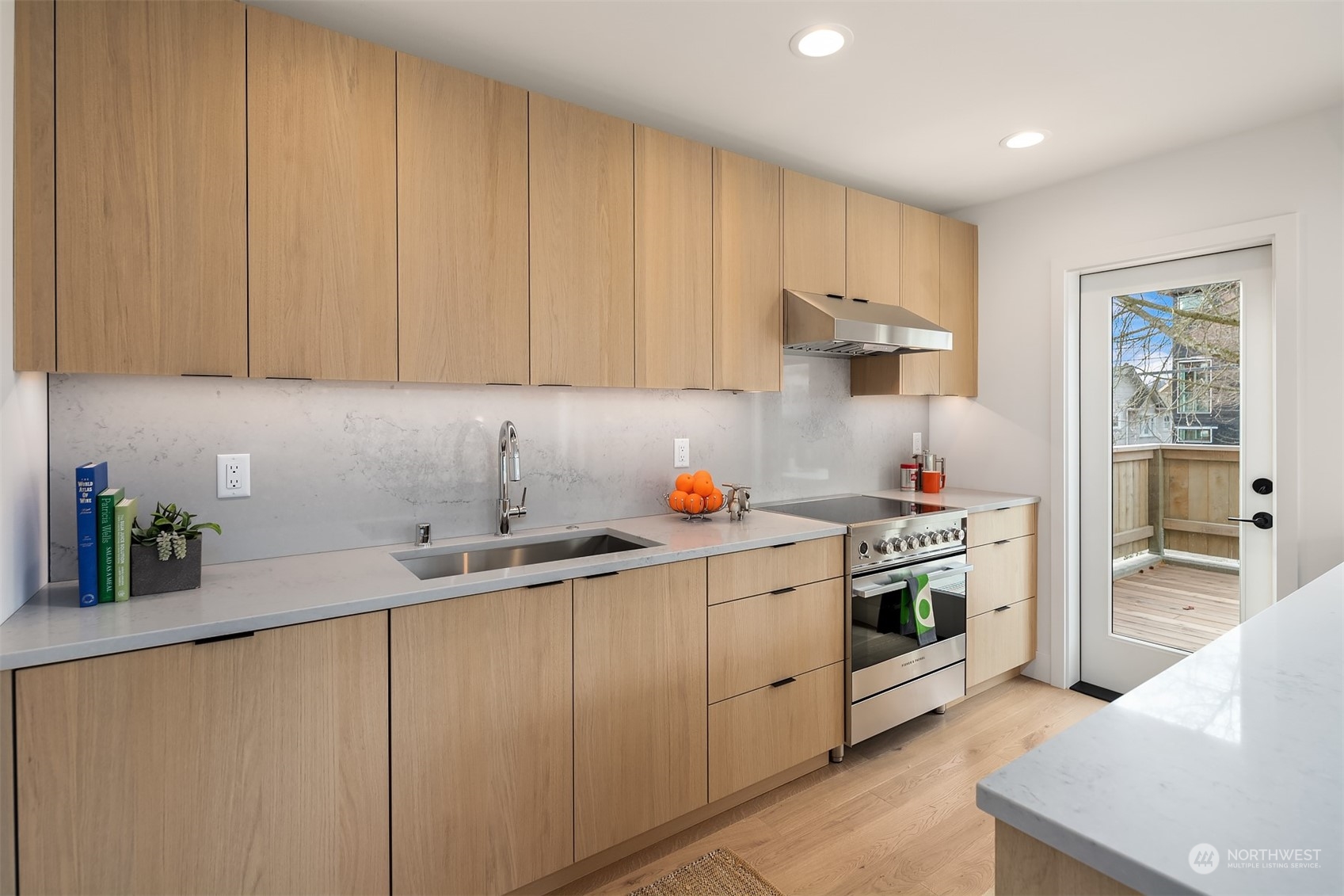 1701 North 36th Street Seattle, WA 98103 - Photo 8 of 22