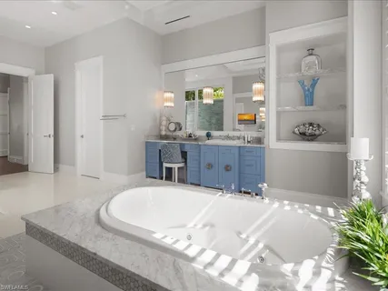 $8,950,000 | 17412 Via Lugano Court, Miromar Lakes, FL 33913