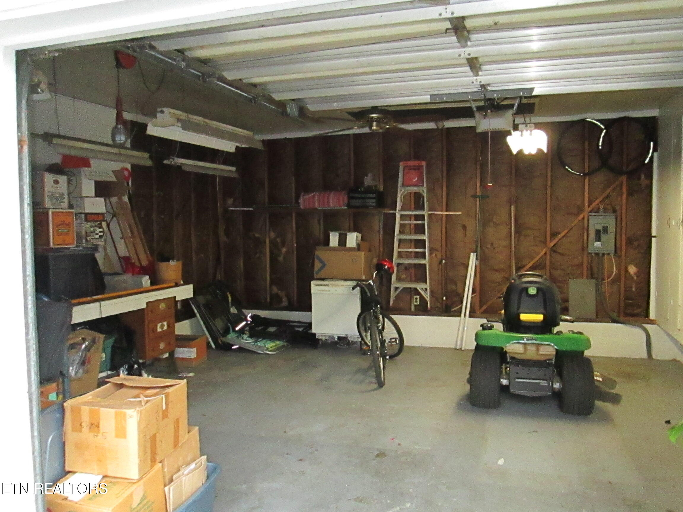 5712 Scenichills Road Knoxville, TN 37912 - Photo 22 of 33 IMG_1841 - Copy