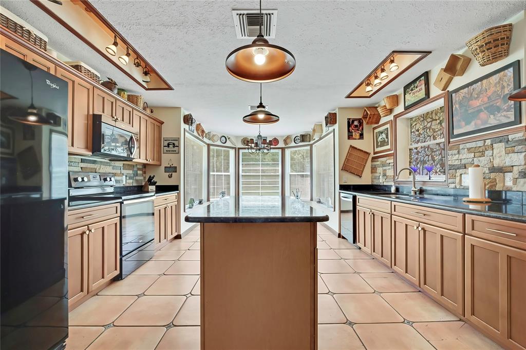 2235 Rackley Road Brooksville, FL 34604 - Photo 25 of 100 Gallery Image 25