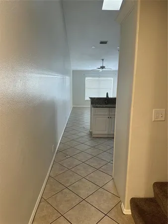 $2,300 | 658 Green Valley Road, Unit B3, Palm Harbor, FL 34683