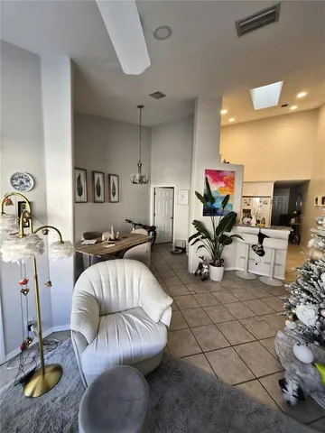 $2,600 | 658 Green Valley Road, Unit B3, Palm Harbor, FL 34683