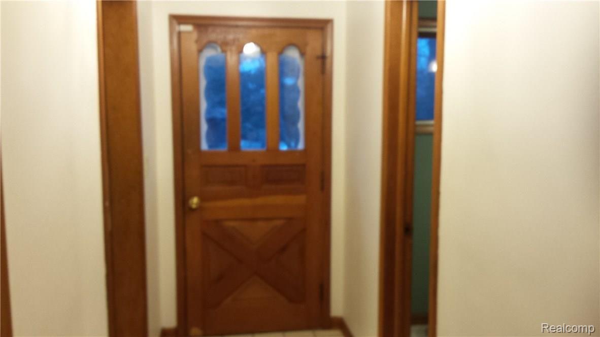 28365 Bayberry Road Farmington, MI 48331 - Photo 13 of 17 20170104_170949.jpg