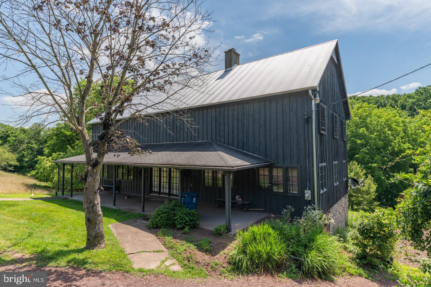80 Red Cliff Road Upper Black Eddy, PA 18972 - Photo 13 of 70 Two Bedroom Guest Barn
