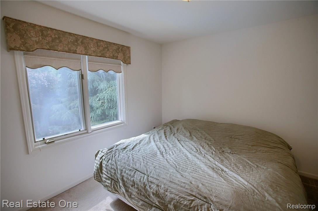 2054 Baron Rochester, MI 48307 - Photo 27 of 32 3rd_Bedroom.jpg