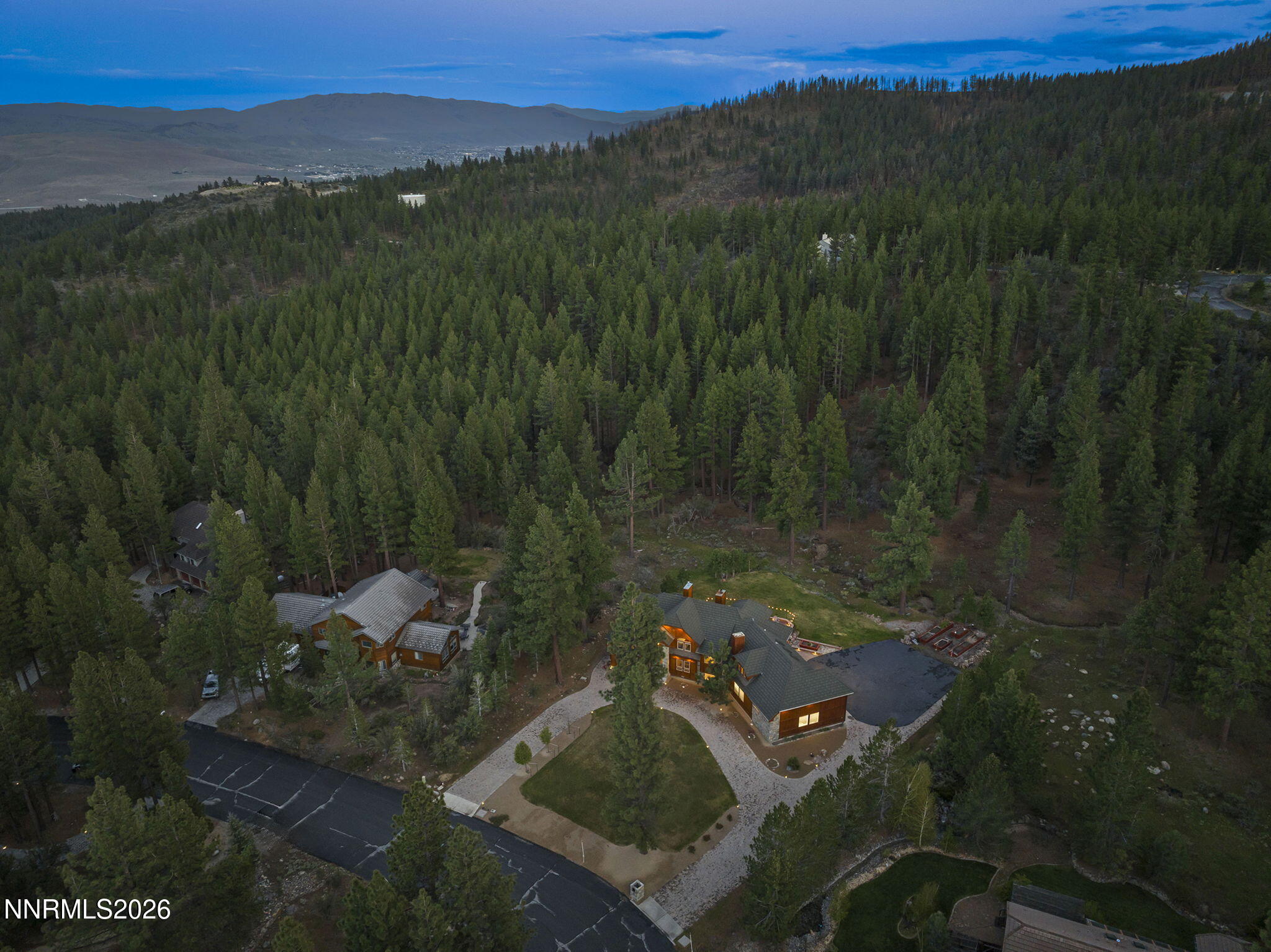 60 Yellow Pine Circle Reno, NV 89511 - Photo 50 of 73 11-web-or-mls-DJI_0929