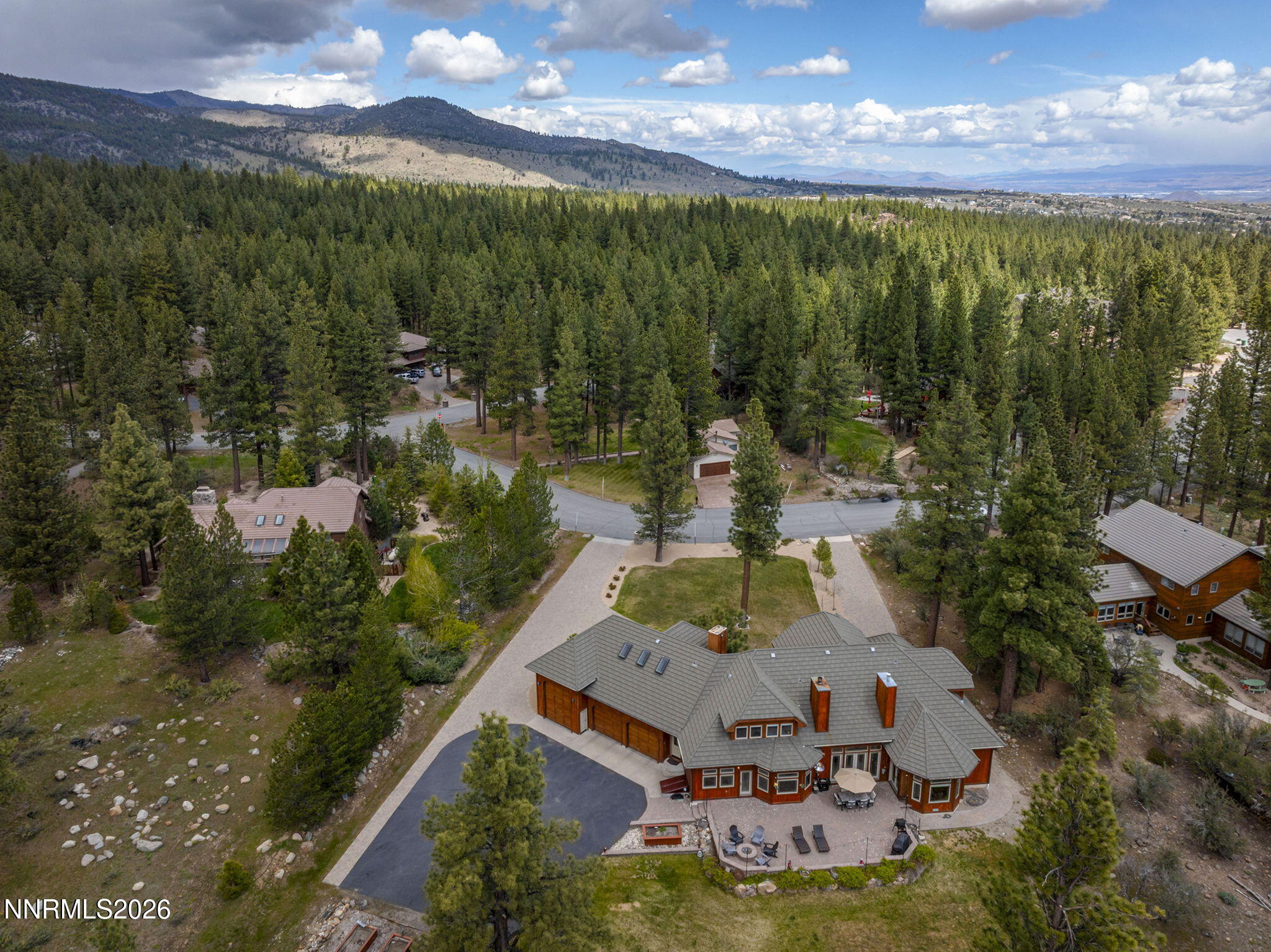 60 Yellow Pine Circle Reno, NV 89511 - Photo 55 of 73 17-web-or-mls-DJI_0852