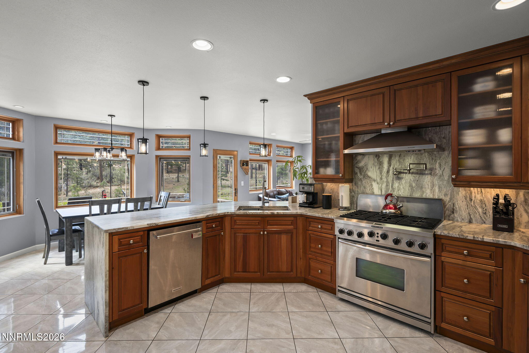 60 Yellow Pine Circle Reno, NV 89511 - Photo 10 of 73 28-web-or-mls-_DSC0084