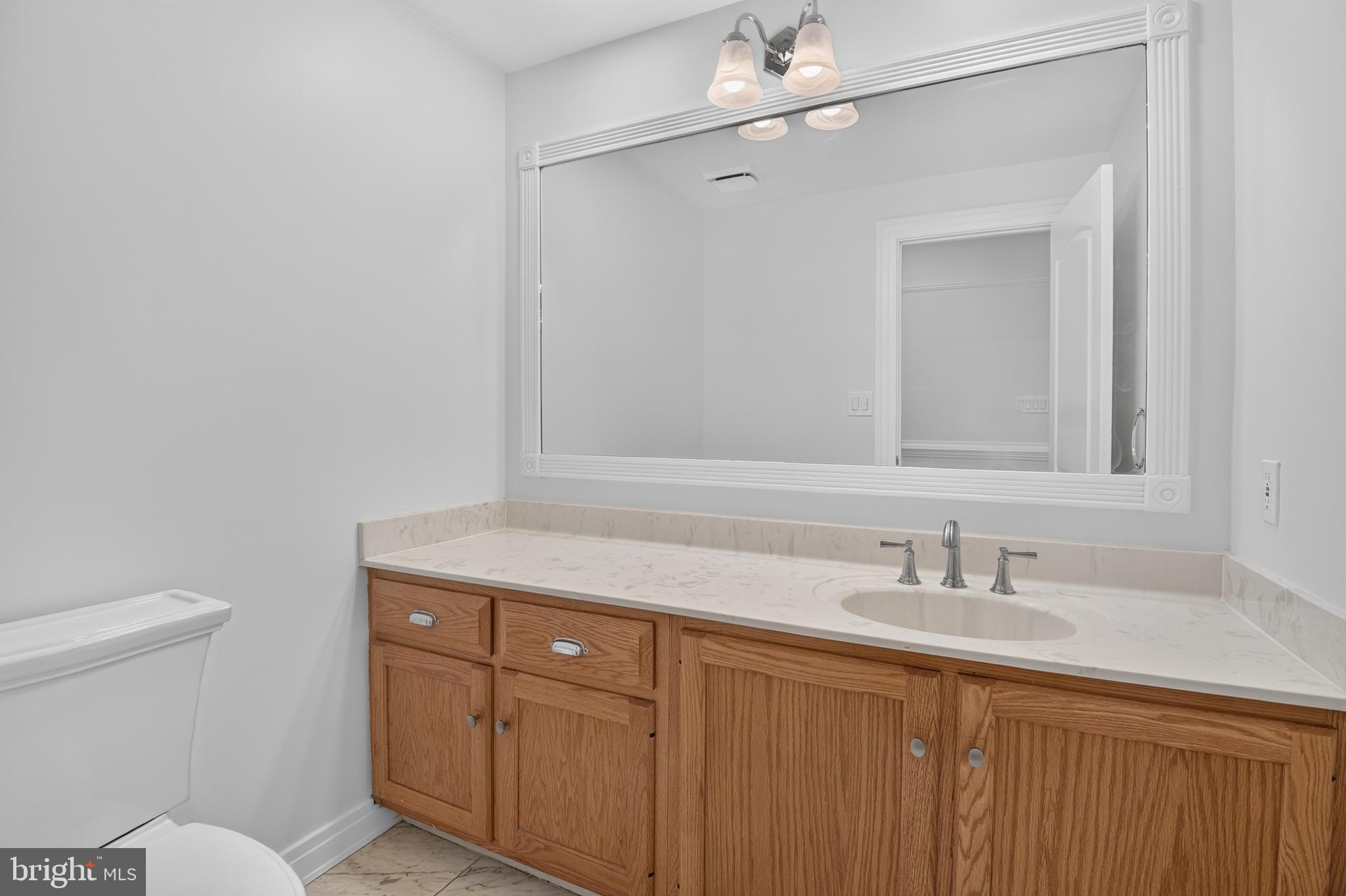 10100 Iron Gate Road Potomac, MD 20854 - Photo 37 of 91