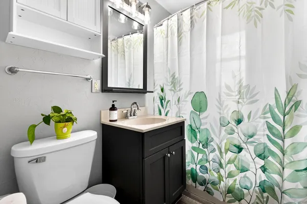 $209,900 | 22 Johnson Court, Appleton, WI 54915