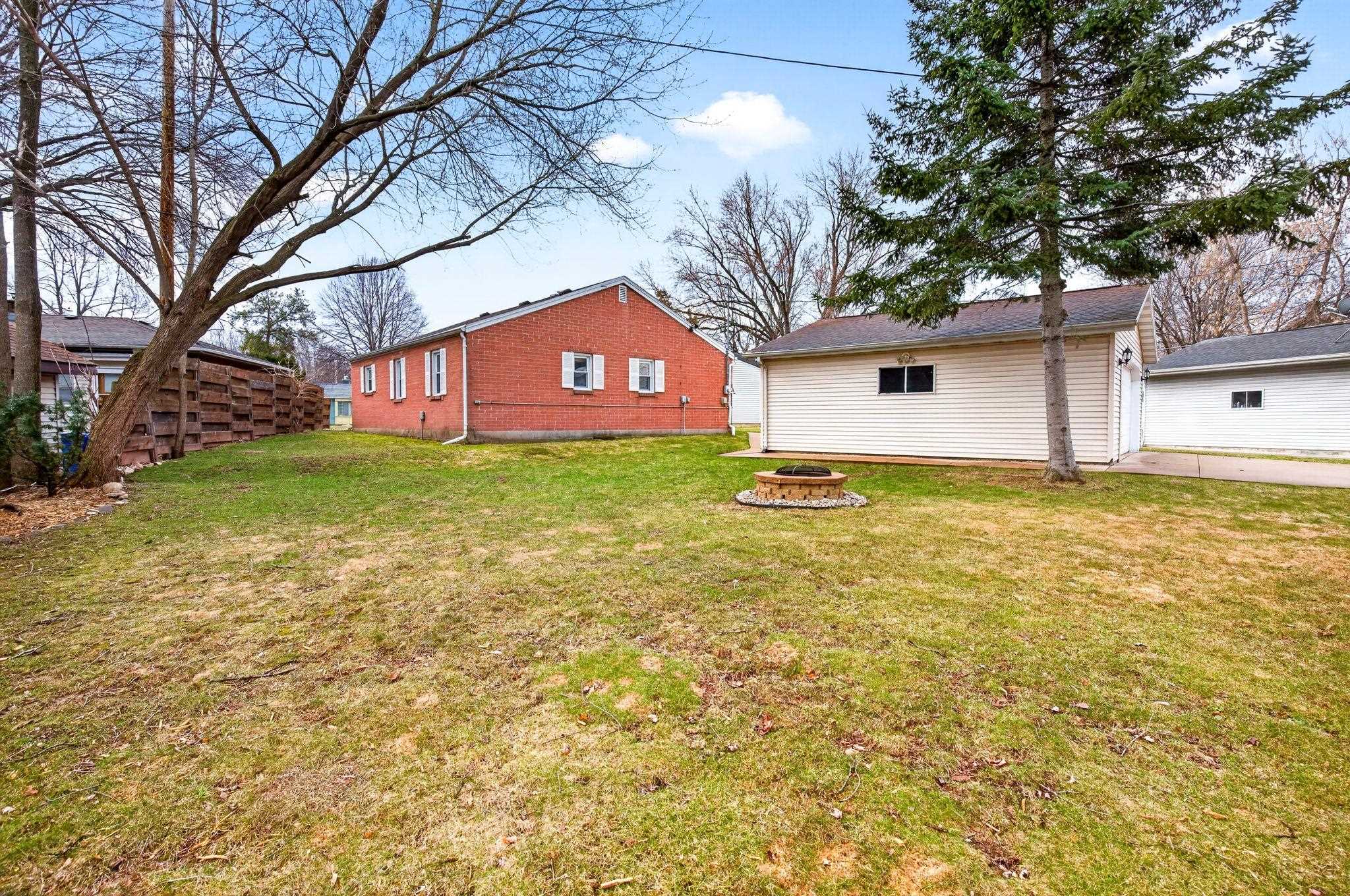 22 Johnson Court Appleton, WI 54915 - Photo 31 of 43