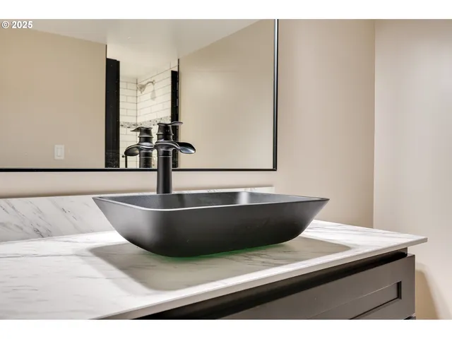 $849,999 | 4728 Northeast 30th Avenue, Portland, OR 97211