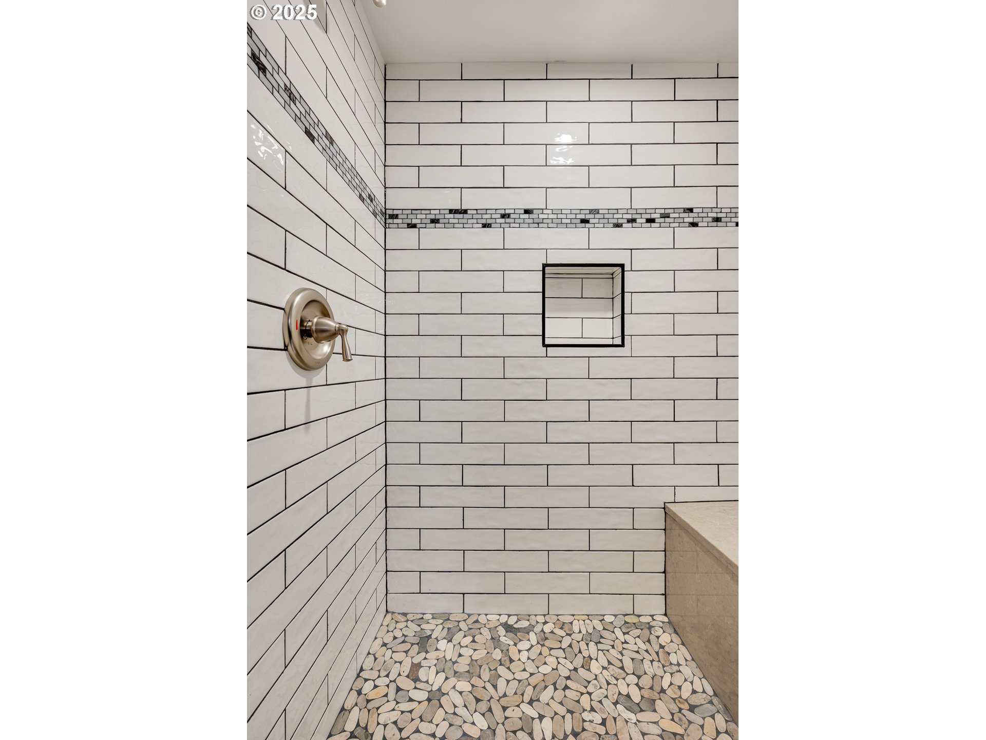 4728 Northeast 30th Avenue Portland, OR 97211 - Photo 35 of 47