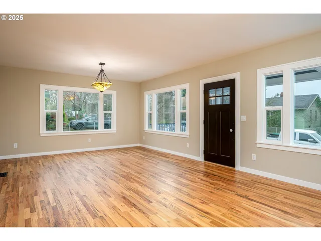 $849,999 | 4728 Northeast 30th Avenue, Portland, OR 97211