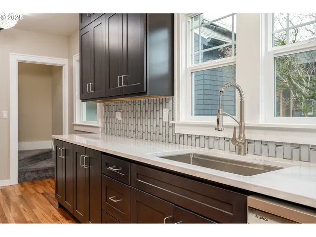 $849,999 | 4728 Northeast 30th Avenue, Portland, OR 97211