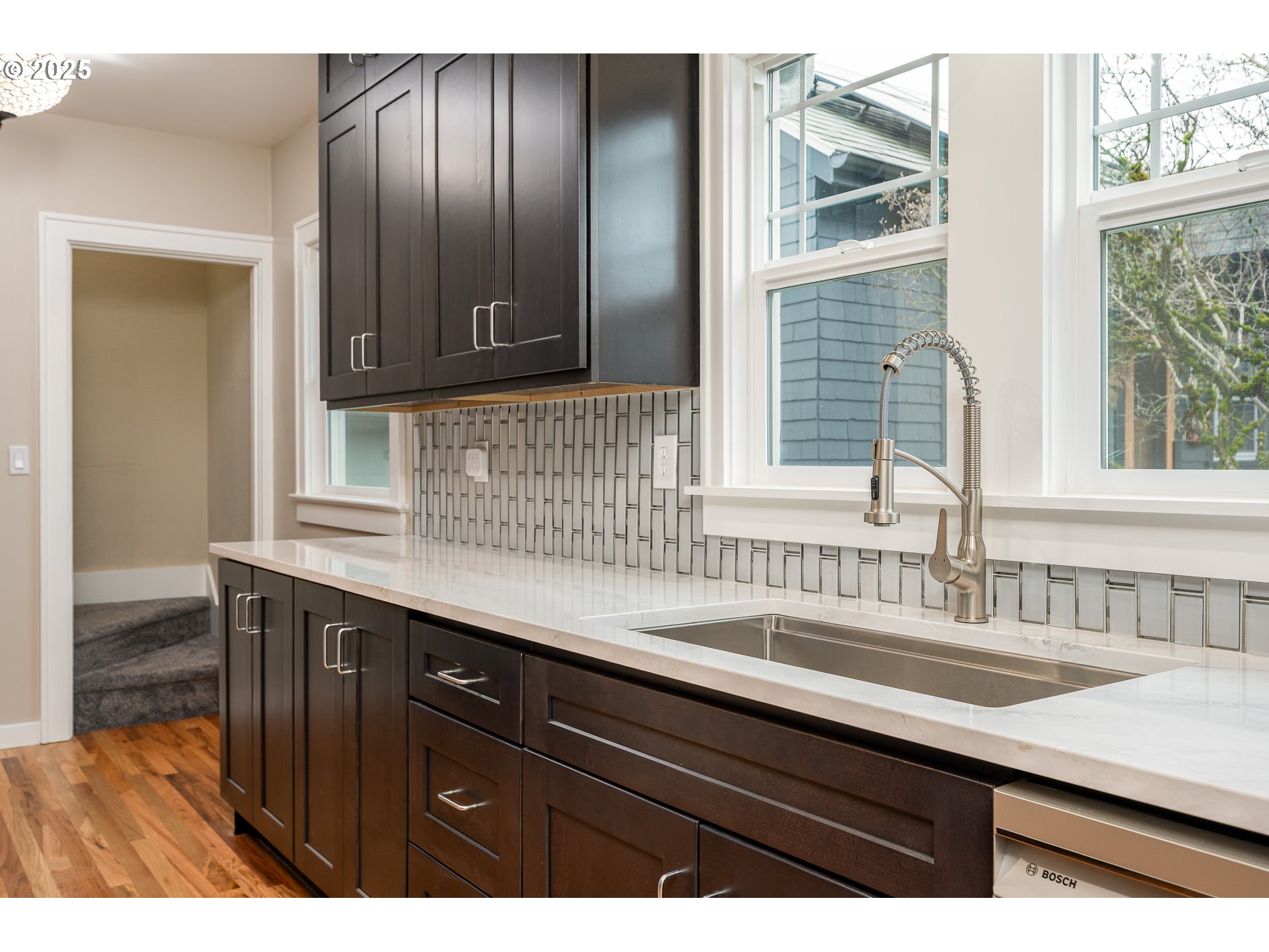 4728 Northeast 30th Avenue Portland, OR 97211 - Photo 10 of 47