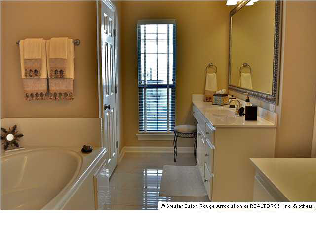 10046 Chestnut Oak Drive Baton Rouge, LA 70809 - Photo 27 of 32