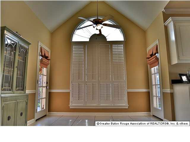 10046 Chestnut Oak Drive Baton Rouge, LA 70809 - Photo 8 of 32