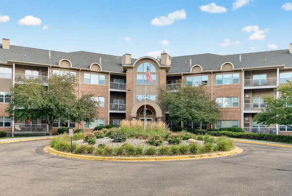 $240,000 | 3800 85th Avenue North, Unit 311, Brooklyn Park, MN 55443