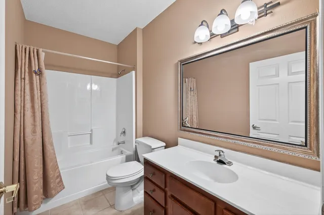 $265,000 | 3800 85th Avenue North, Unit 311, Brooklyn Park, MN 55443