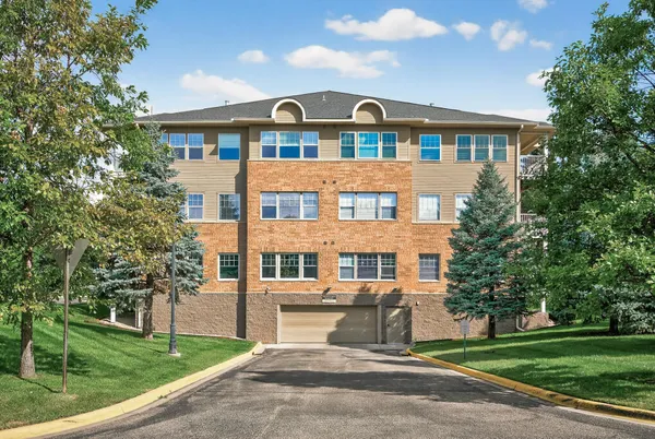 $240,000 | 3800 85th Avenue North, Unit 311, Brooklyn Park, MN 55443